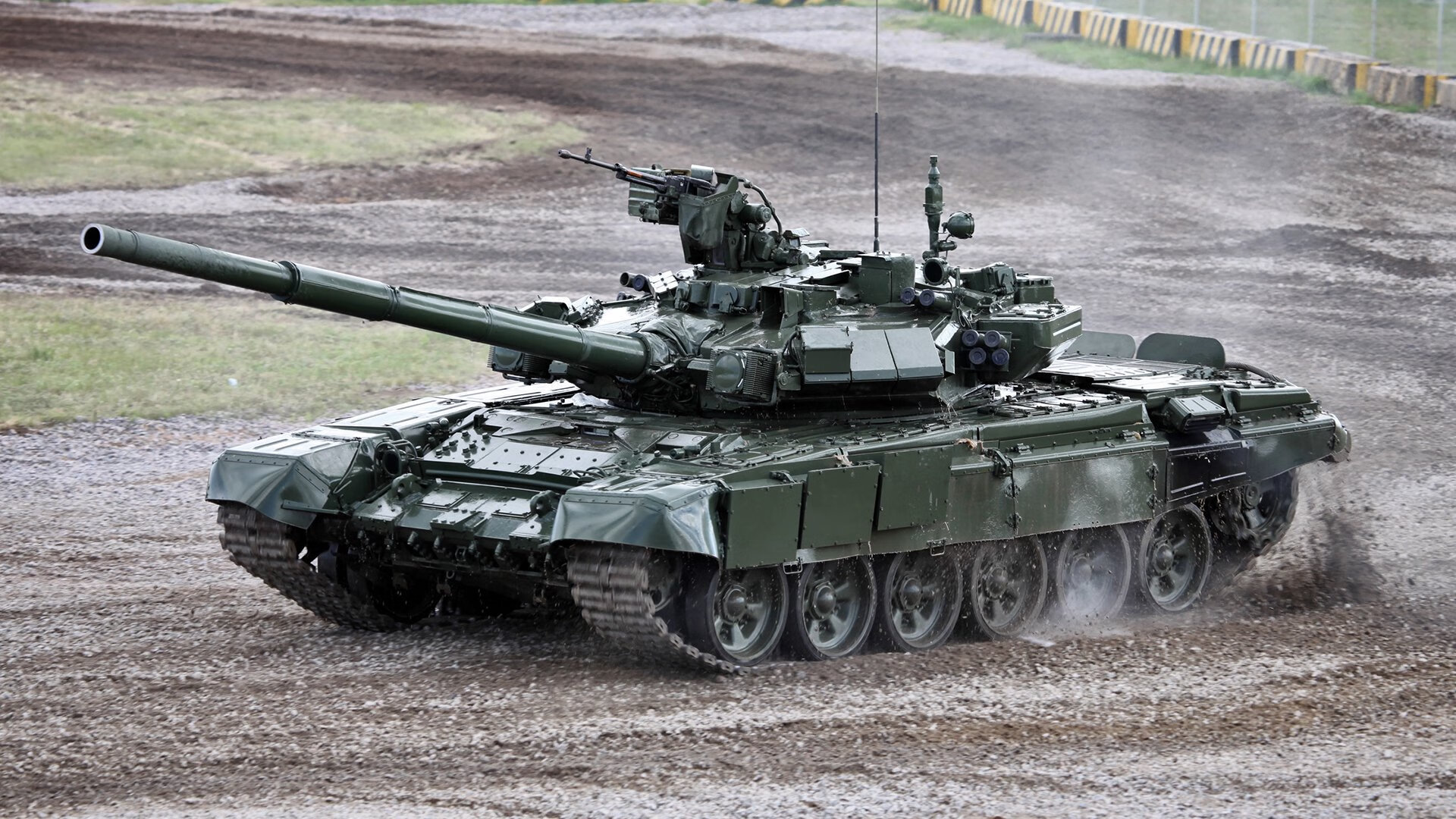 巴尔:全黑队中场的“支柱”,他的防守让对手无从突破