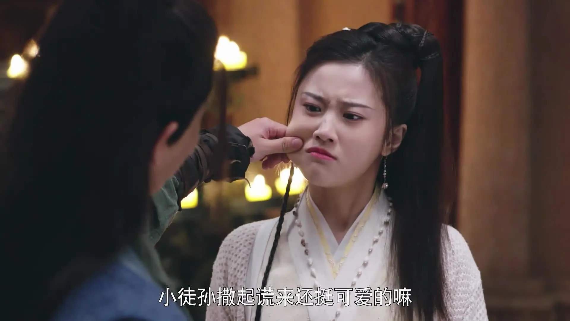 波兰蝶泳选手节奏精准有力,波兰泳协